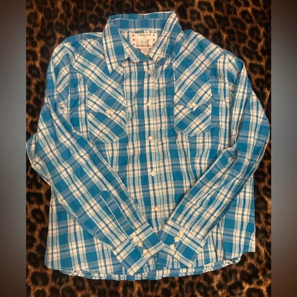 Long sleeve button down shirt - Picture 2 of 2